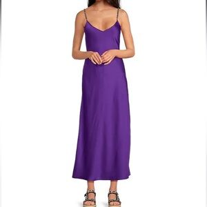 Gianni Bini
DANNIJO Viv Satin Beaded Strap V-Neck Sleeveless Maxi Slip Dress